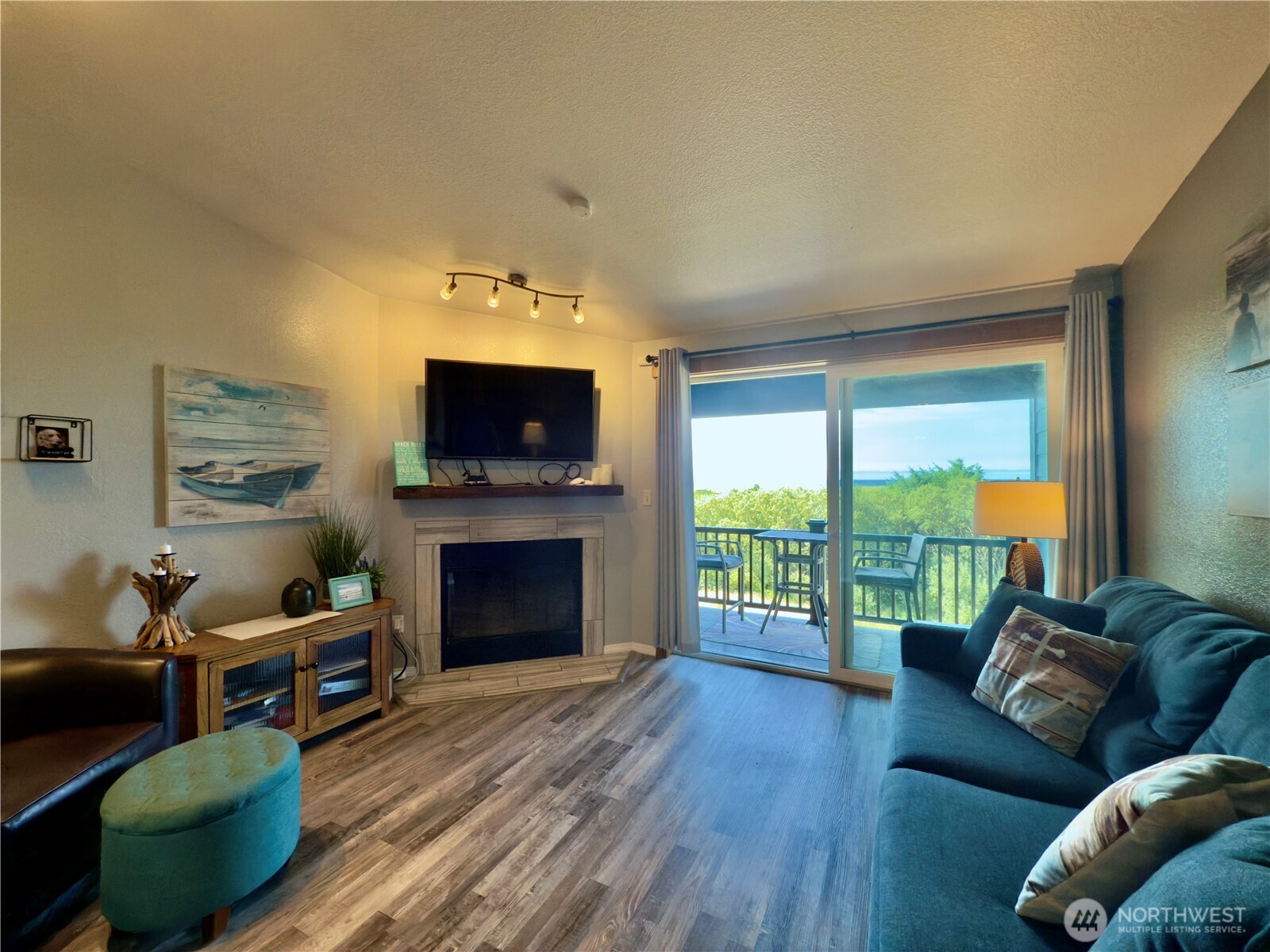 835 Ocean Shores Boulevard 307 Property Photo 14