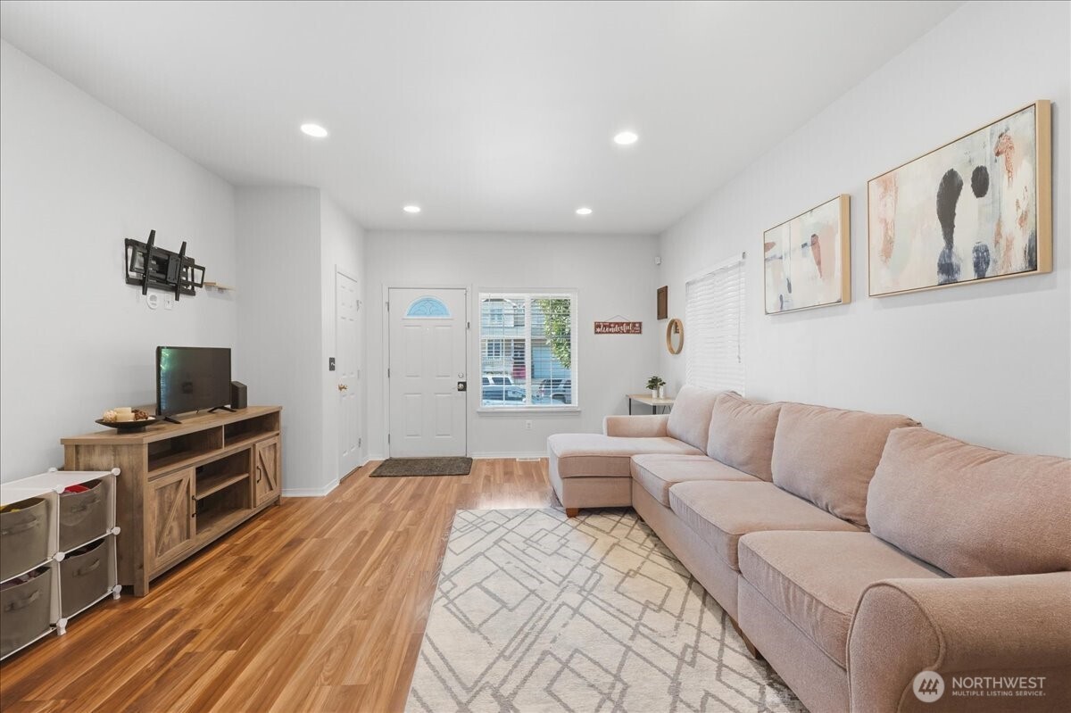 7205 E G Street Property Photo 4