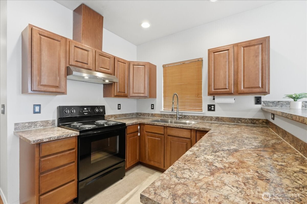 7205 E G Street Property Photo 8