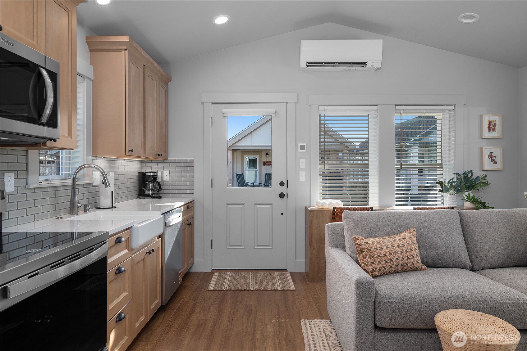 40 Bungalow Loop Property Photo 10