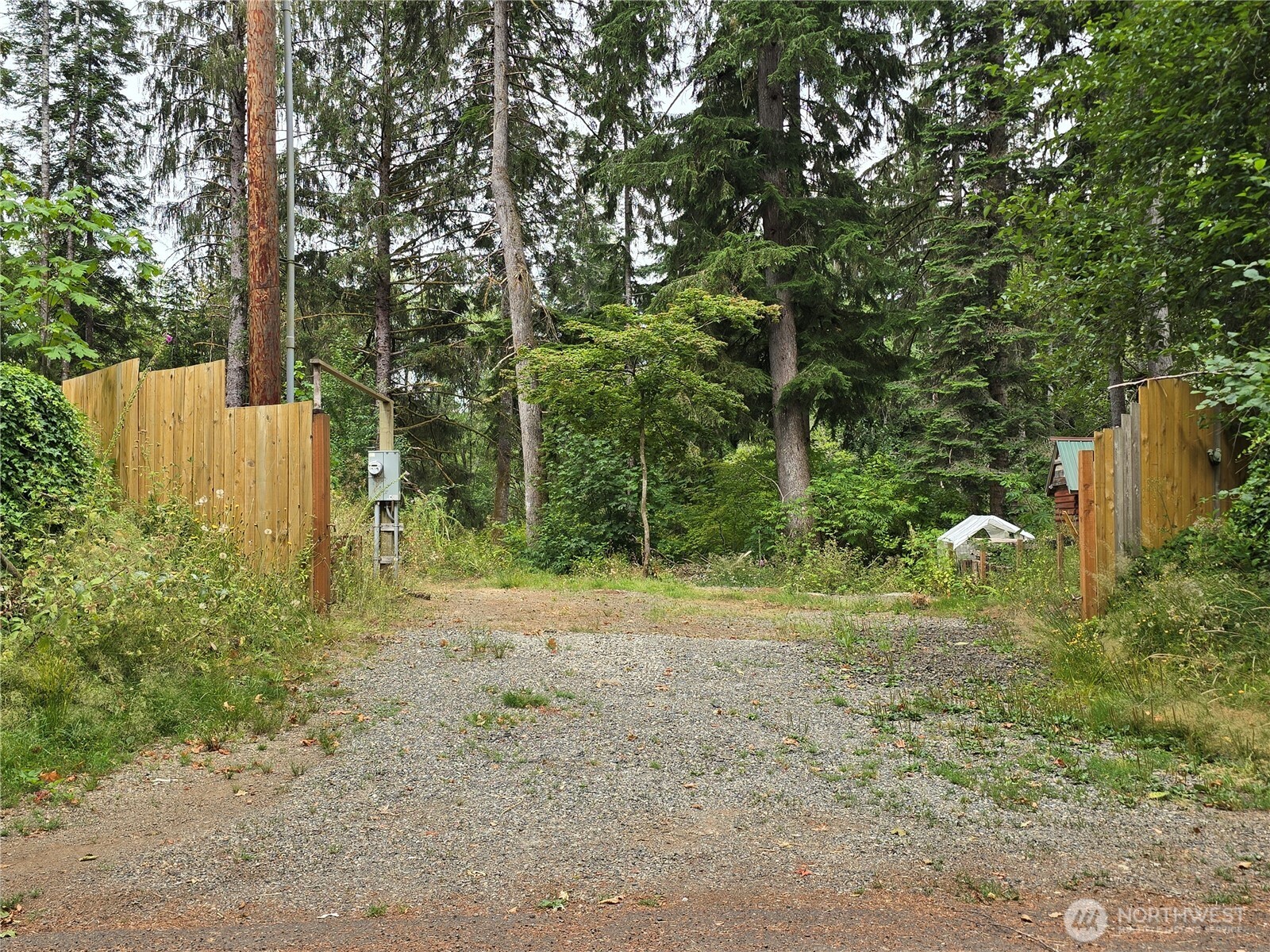 351 W Haven Drive Property Photo 2