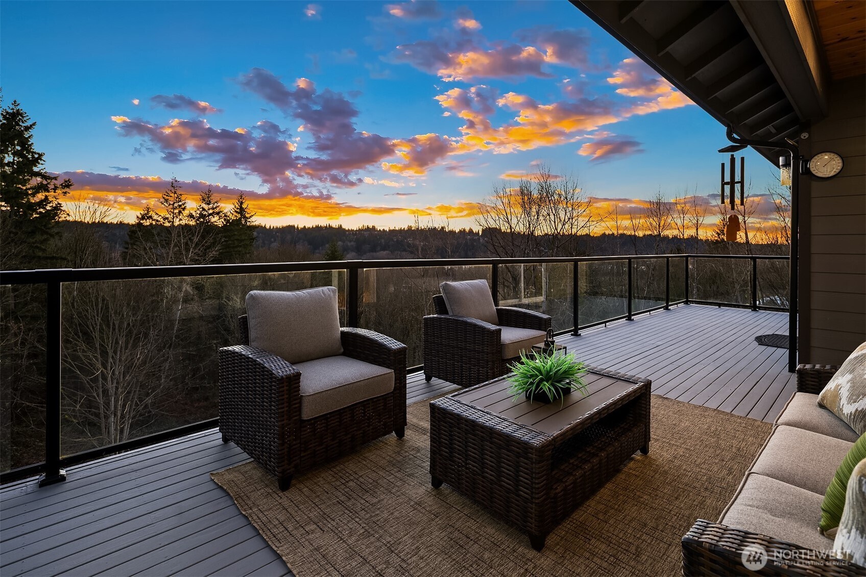 15205 152nd Avenue Property Photo 2