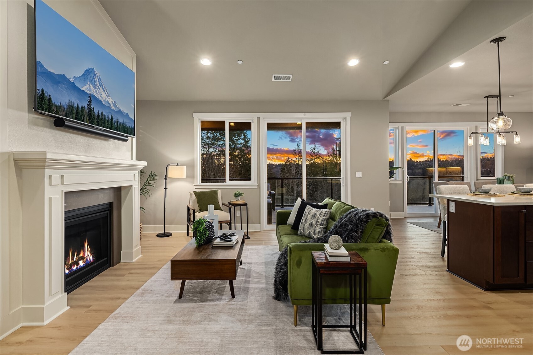 15205 152nd Avenue Property Photo 7