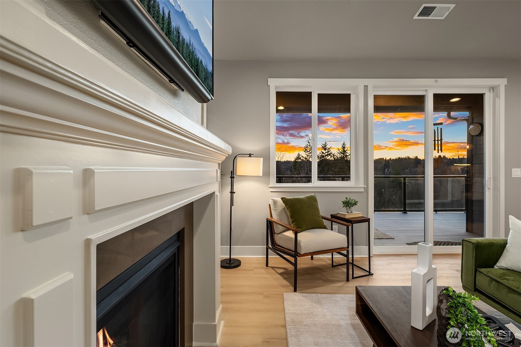 15205 152nd Avenue Property Photo 9
