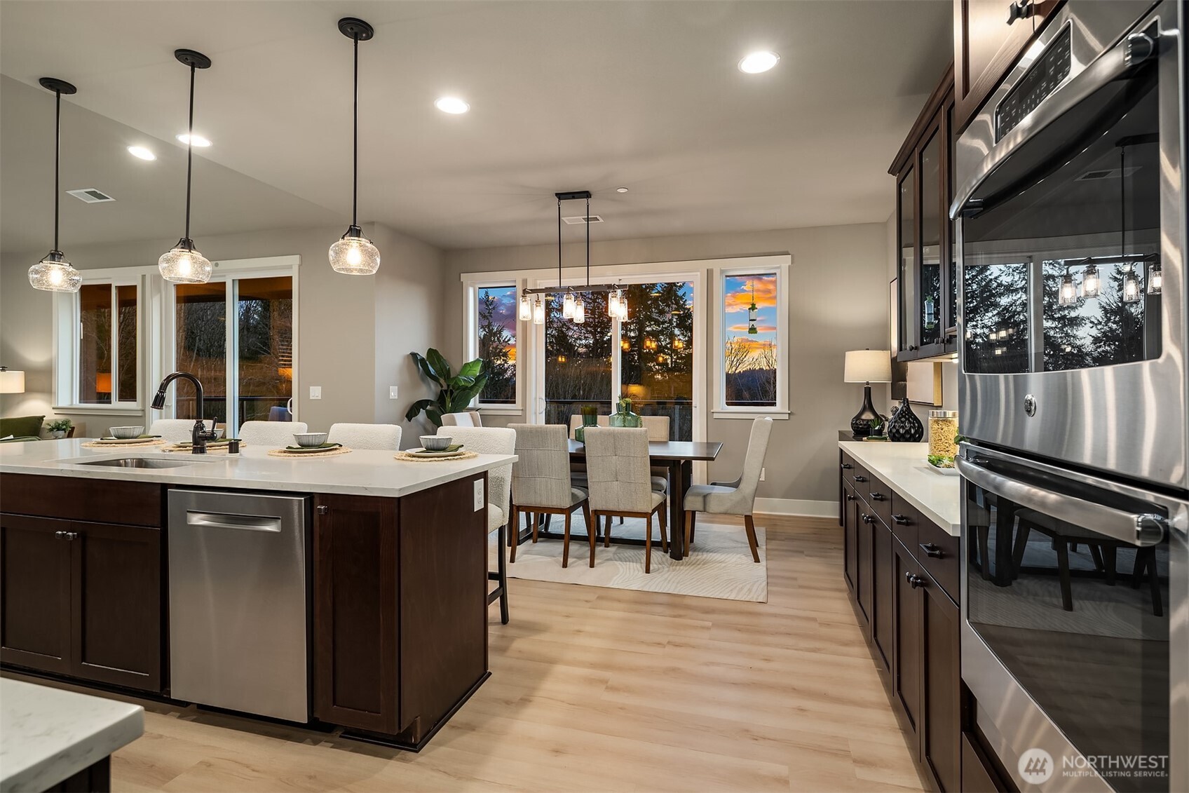 15205 152nd Avenue Property Photo 12