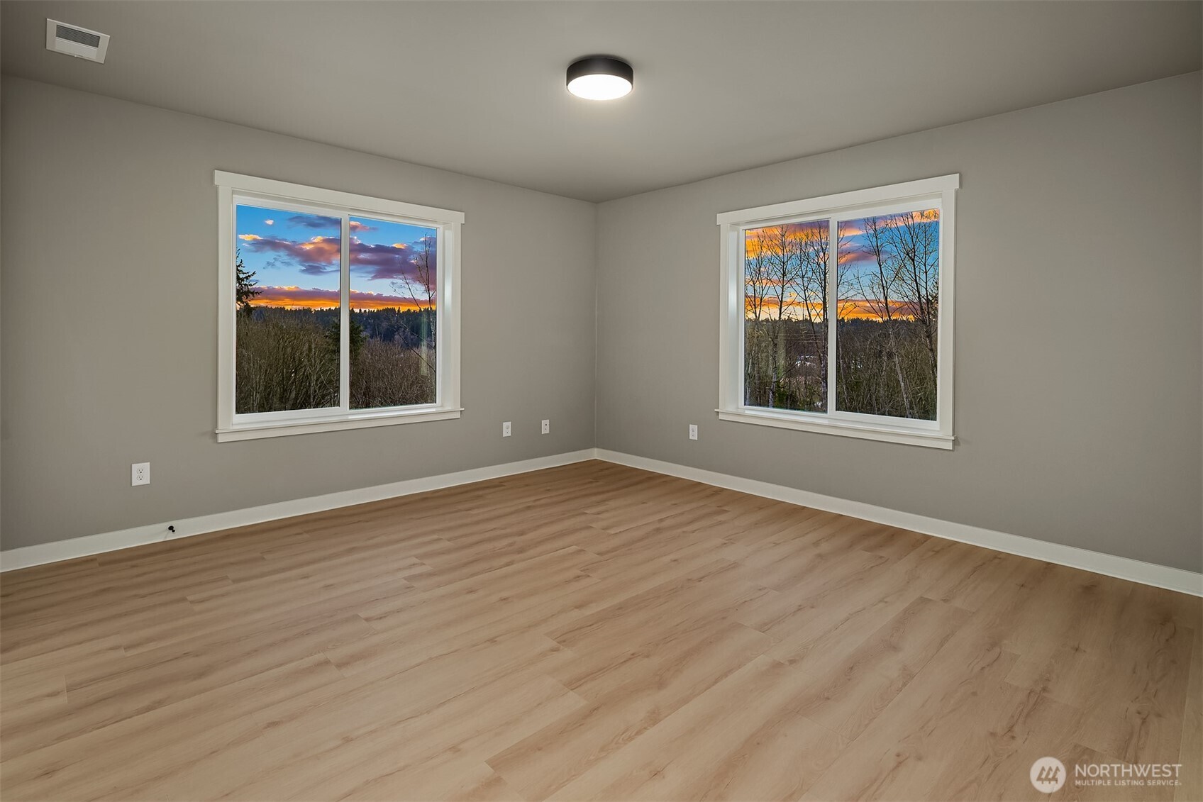 15205 152nd Avenue Property Photo 35
