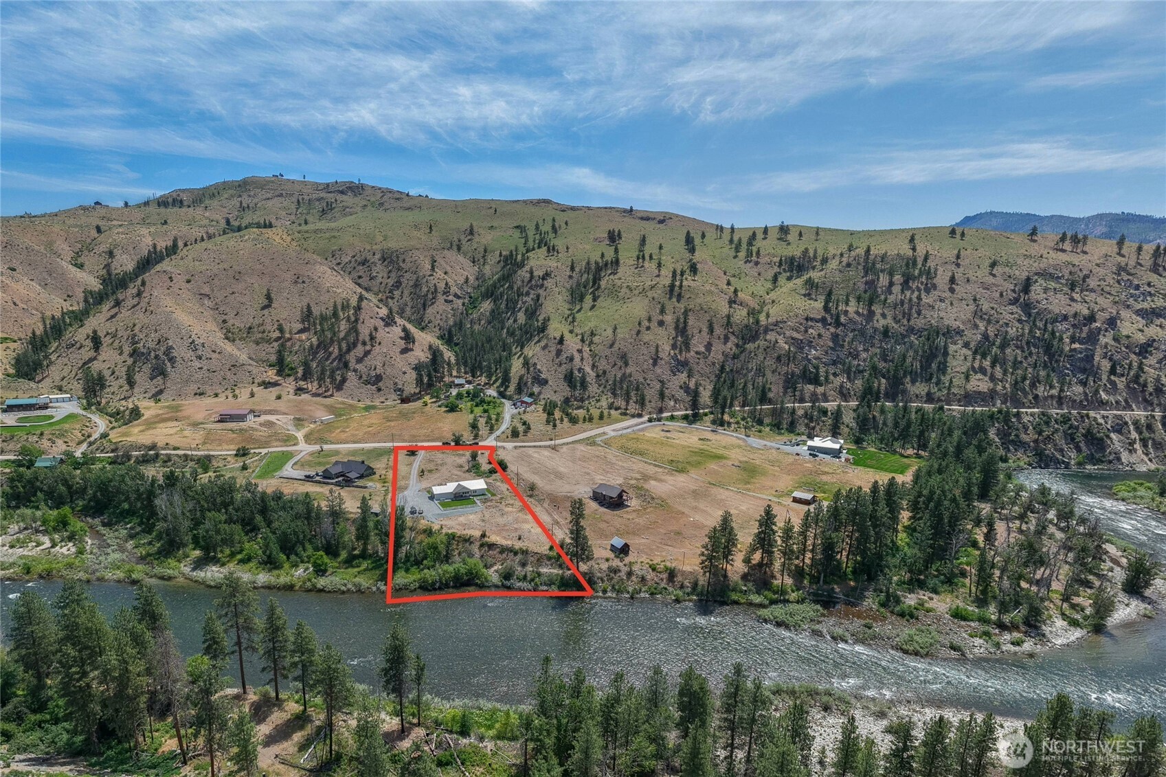 87 Burma Road Property Photo 2