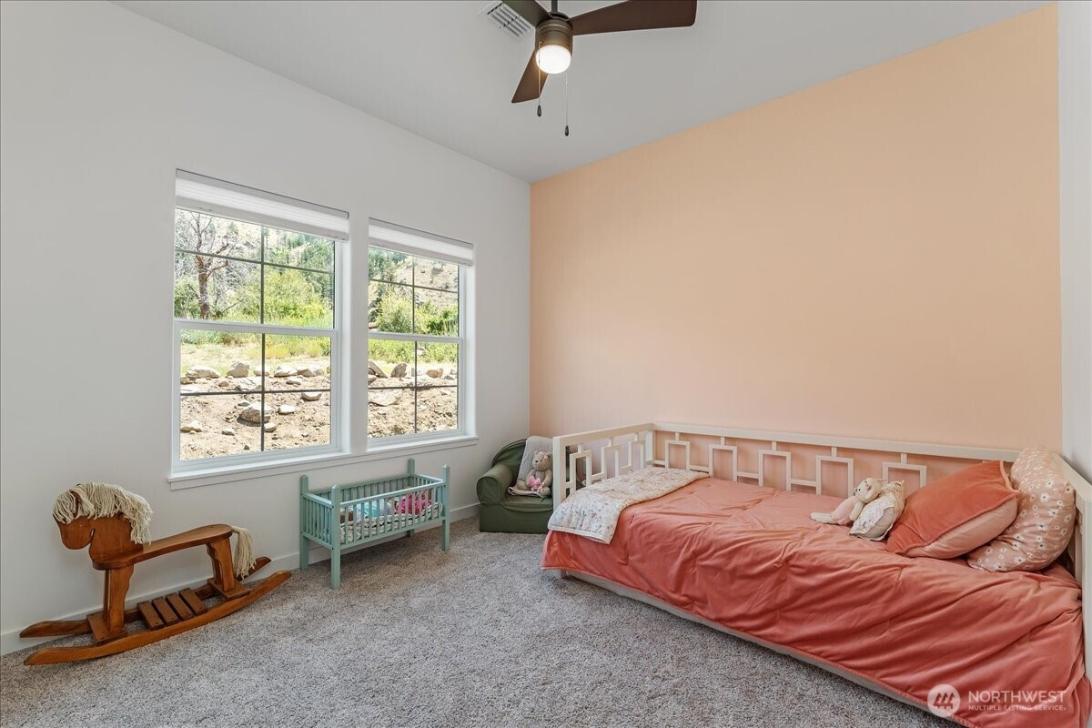 87 Burma Road Property Photo 31