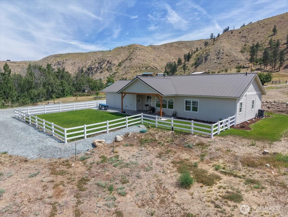 87 Burma Road Property Photo 38