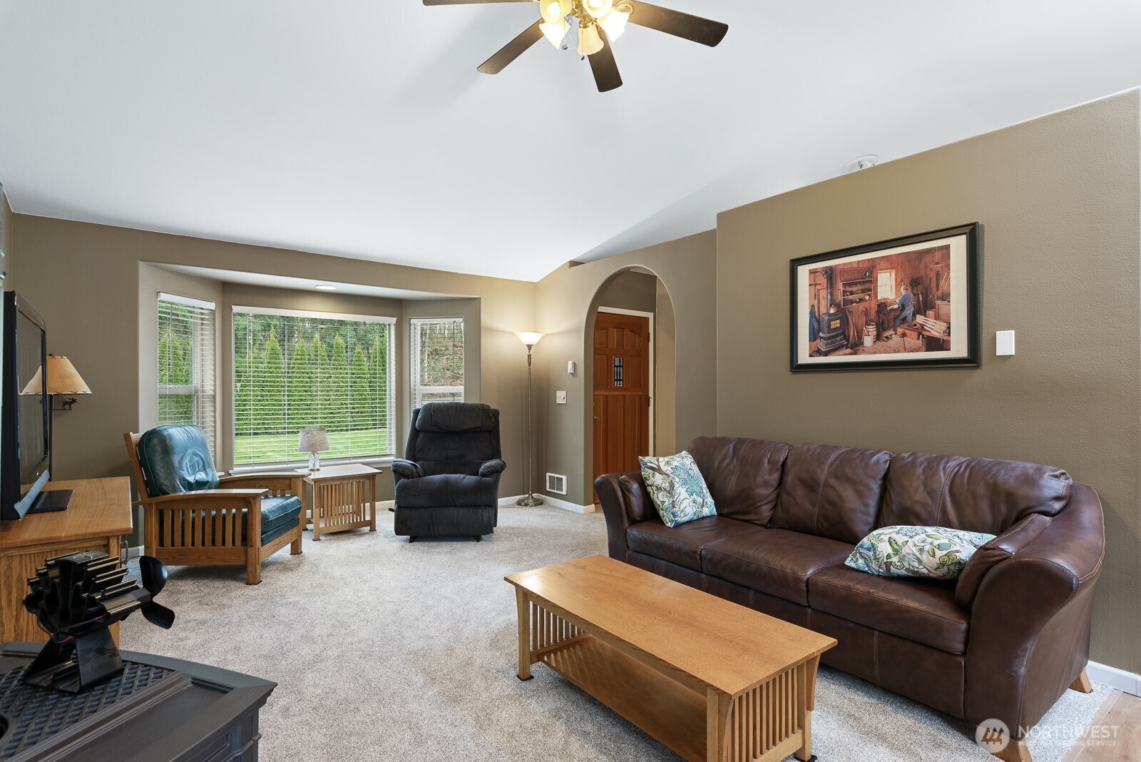 2245 Se Camano Drive Property Photo 6