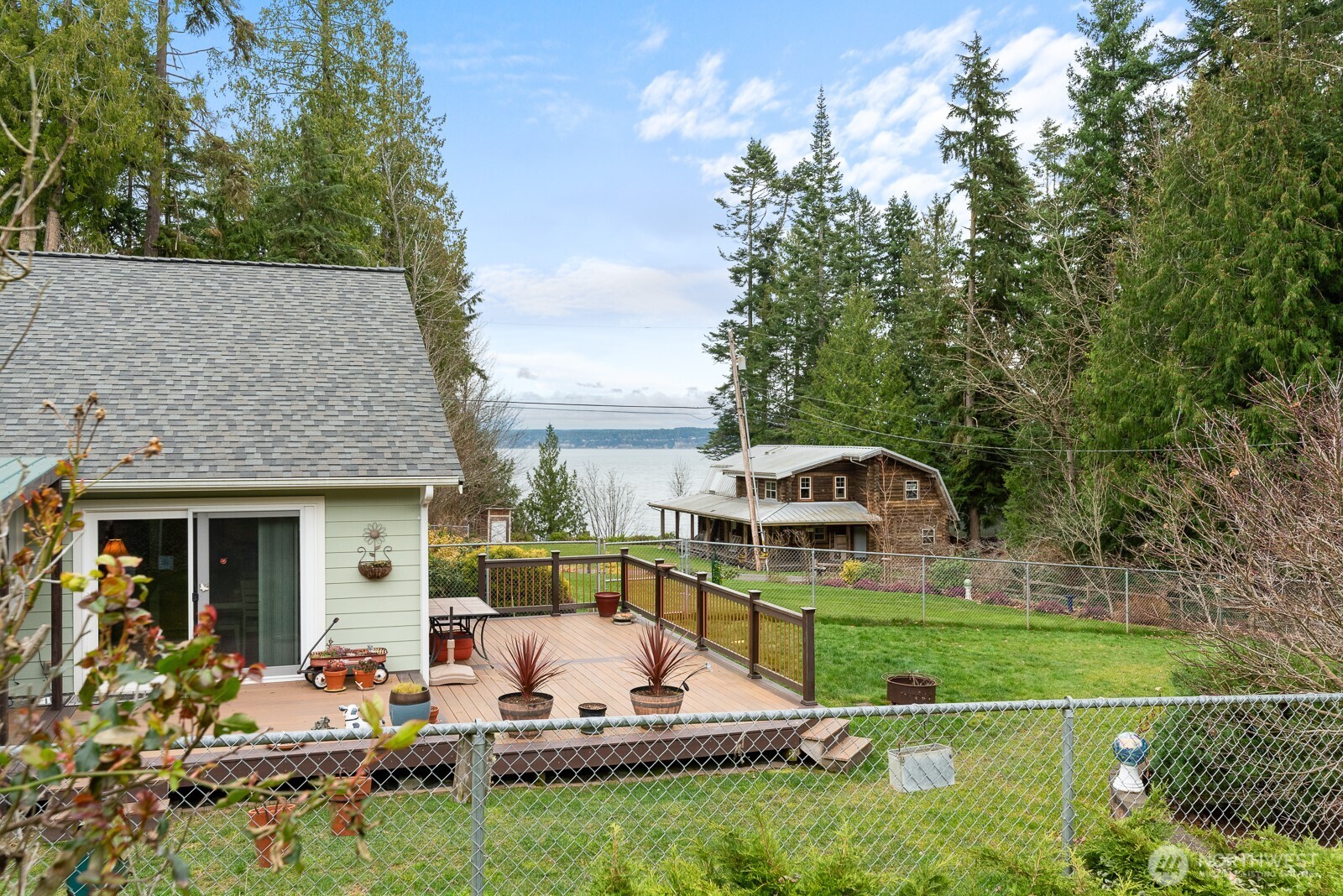 2245 Se Camano Drive Property Photo 22