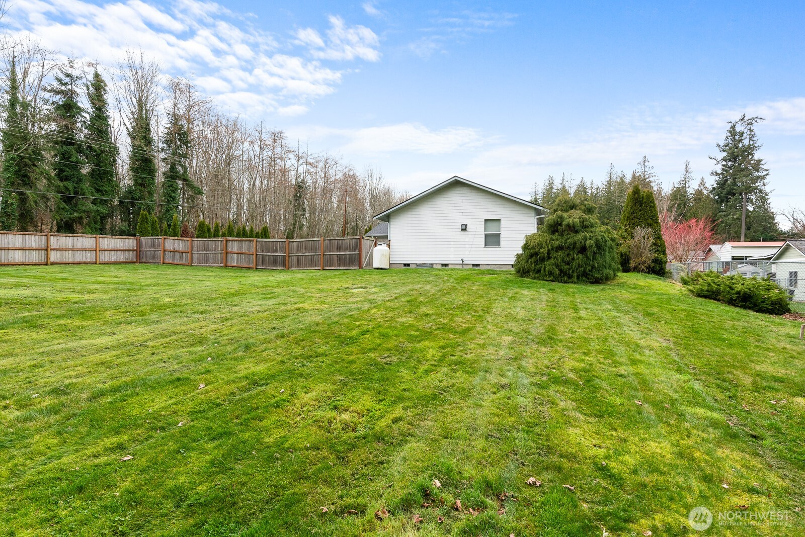2245 Se Camano Drive Property Photo 23