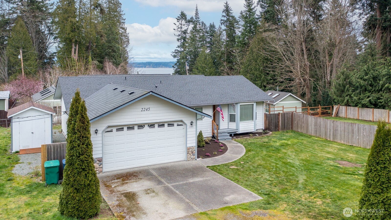 2245 Se Camano Drive Property Photo 32