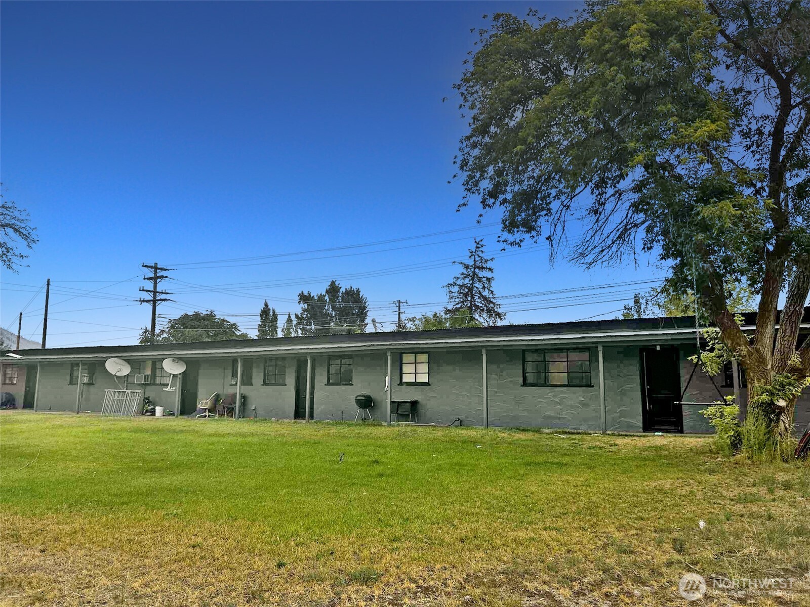 616 Columbia Avenue Property Photo 2