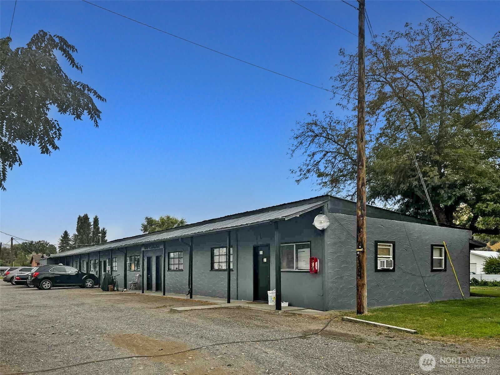 616 Columbia Avenue Property Photo 3