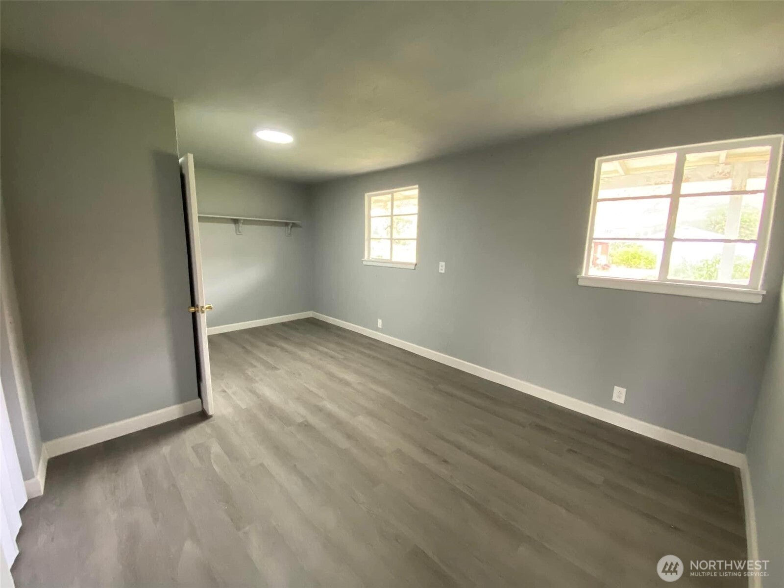 616 Columbia Avenue Property Photo 5