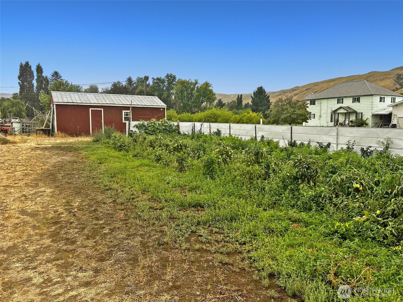 616 Columbia Avenue Property Photo 33