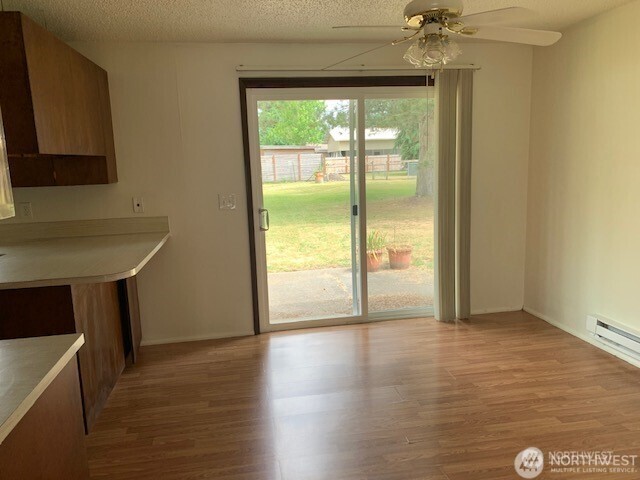 3201 - 3203 Laurel Lane Property Photo 17