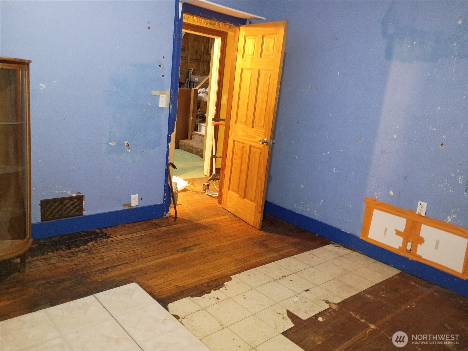 20968 Broadway Street Property Photo 31