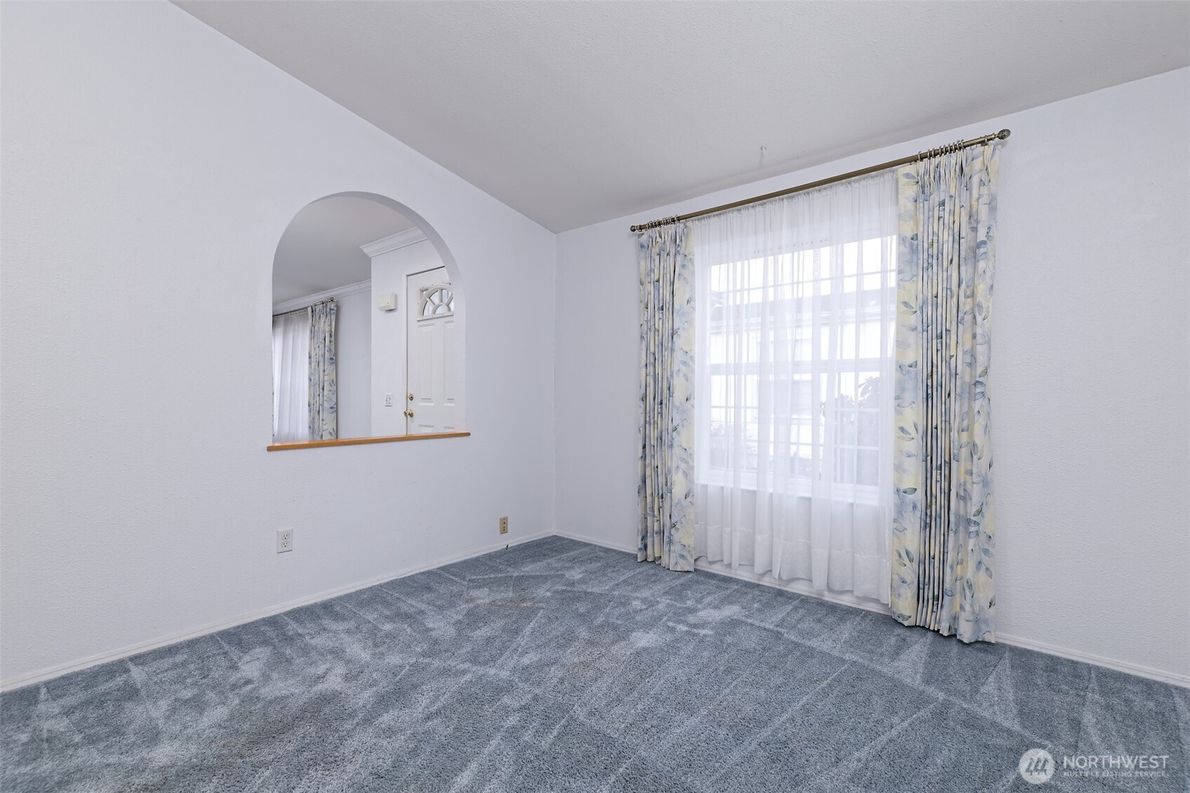 6 Noel Lane Property Photo 16