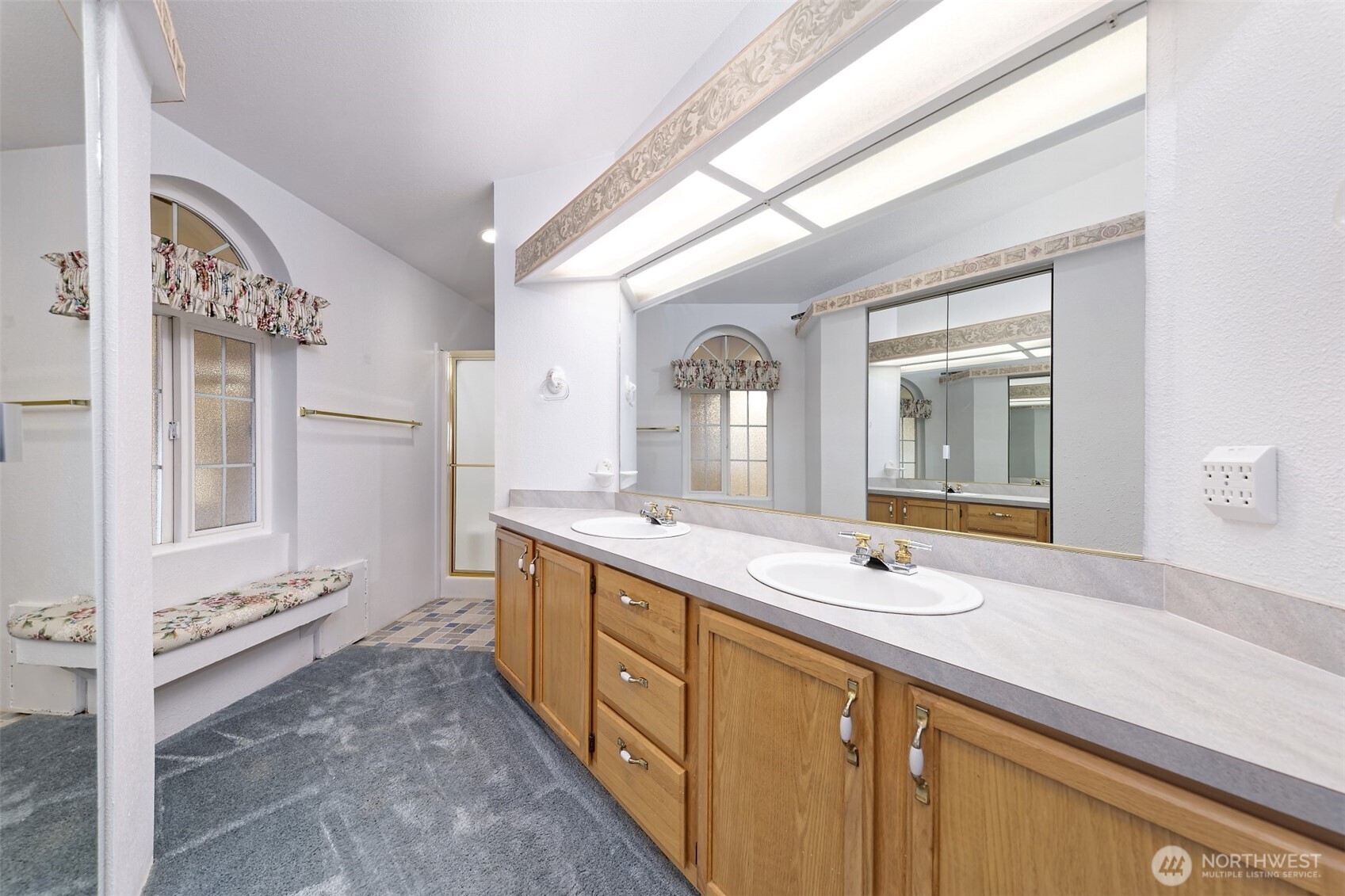 6 Noel Lane Property Photo 19