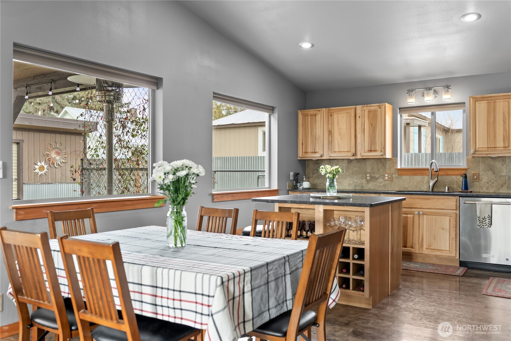 805 Marble Street Property Photo 13