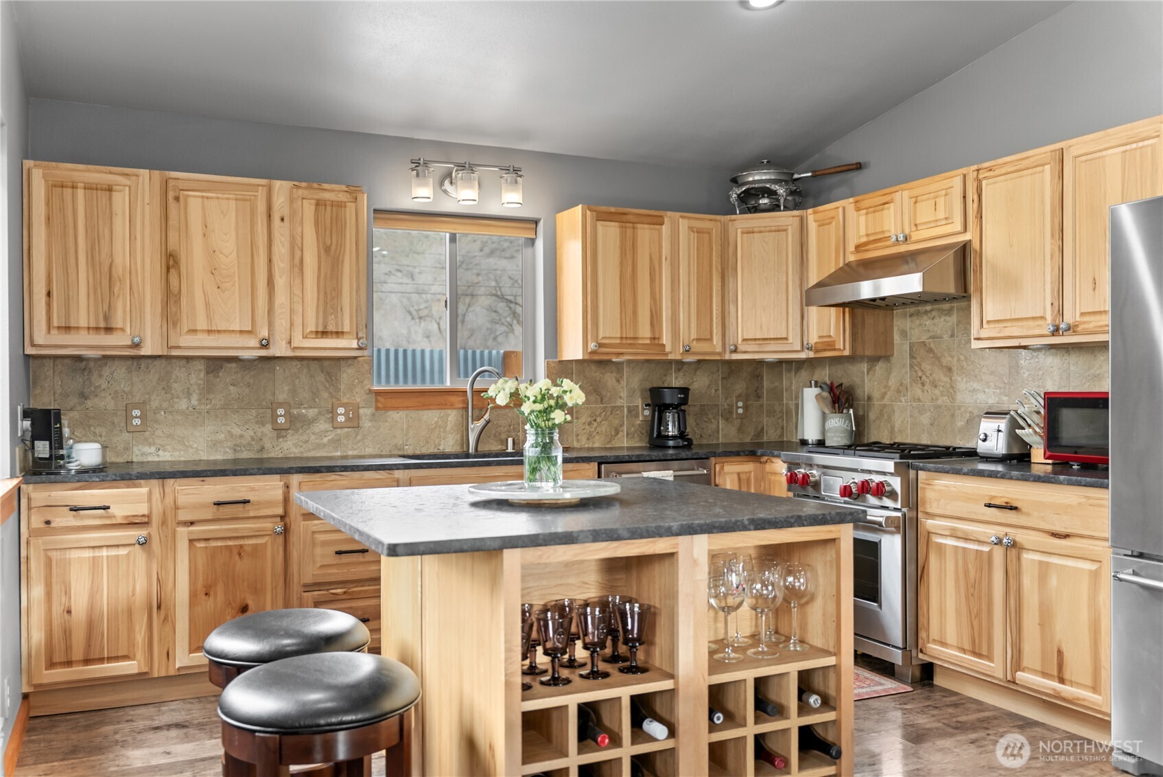 805 Marble Street Property Photo 14