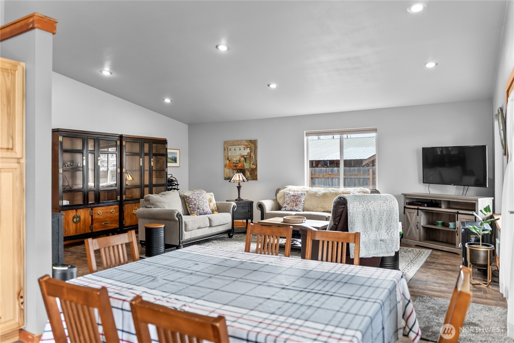 805 Marble Street Property Photo 17