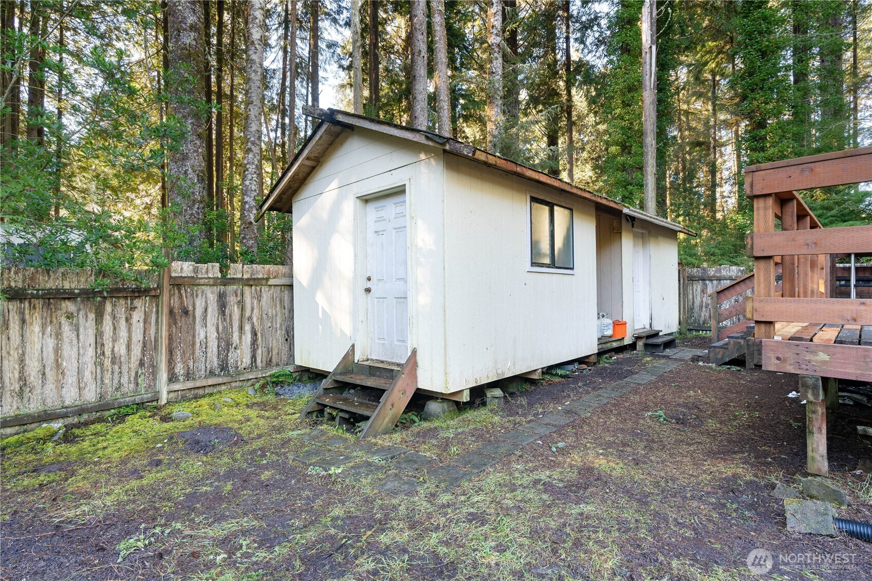 48 Robin Lane Property Photo 29