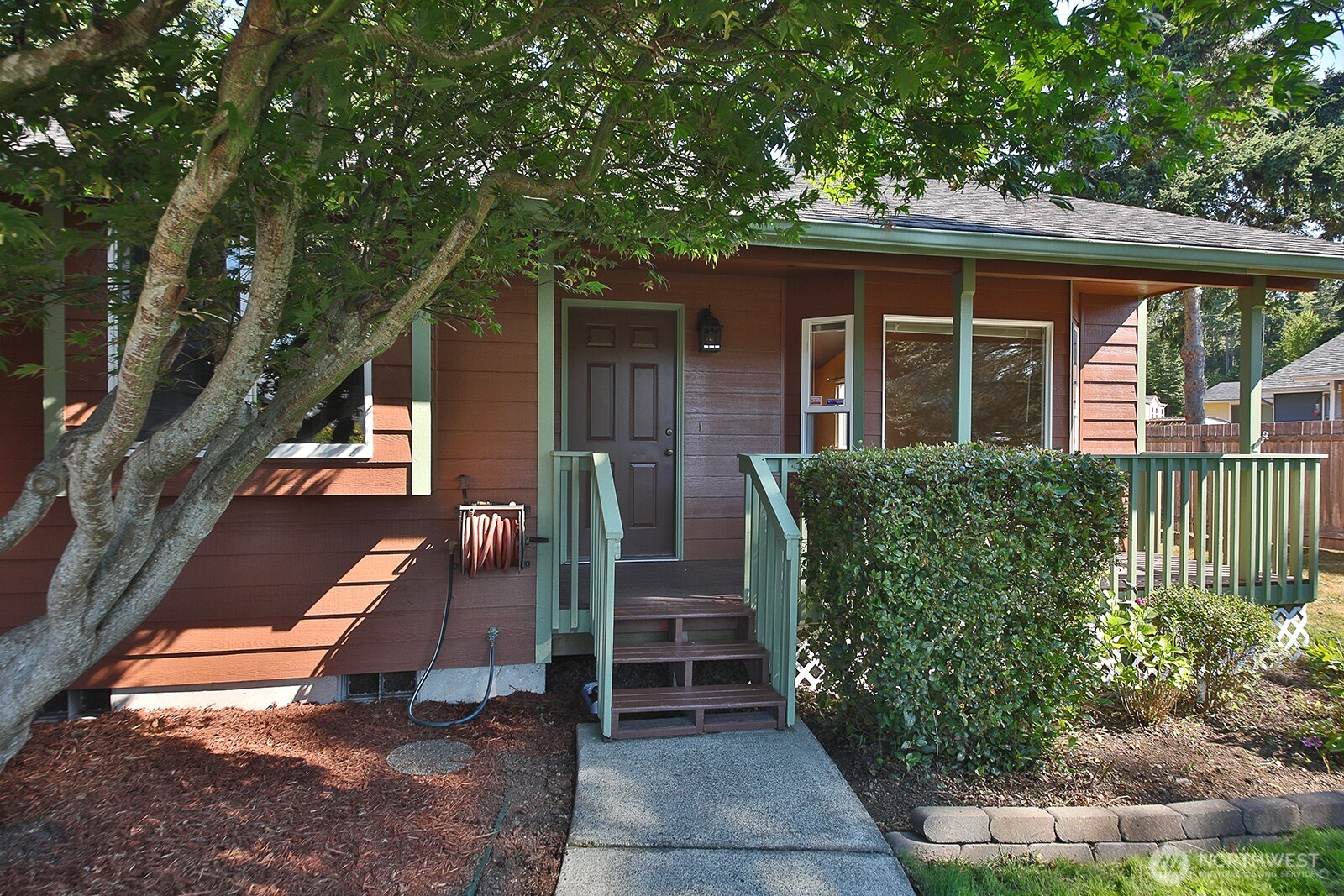 445 Mitchell Drive Property Photo 3