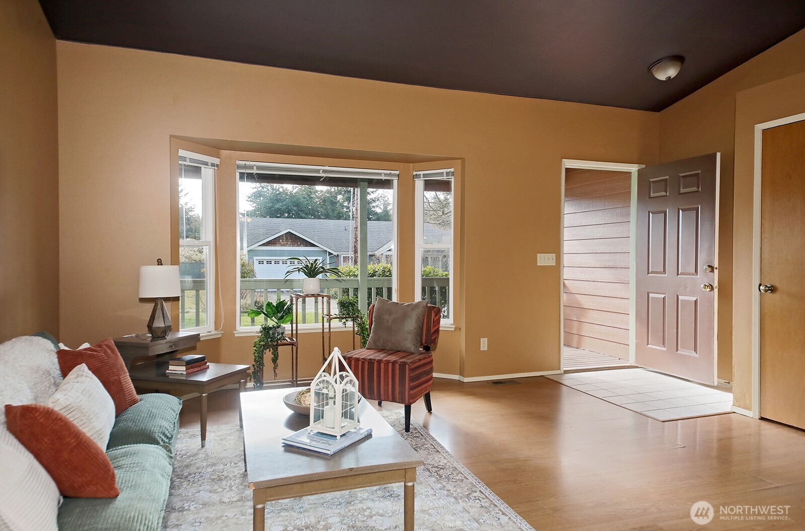 445 Mitchell Drive Property Photo 4