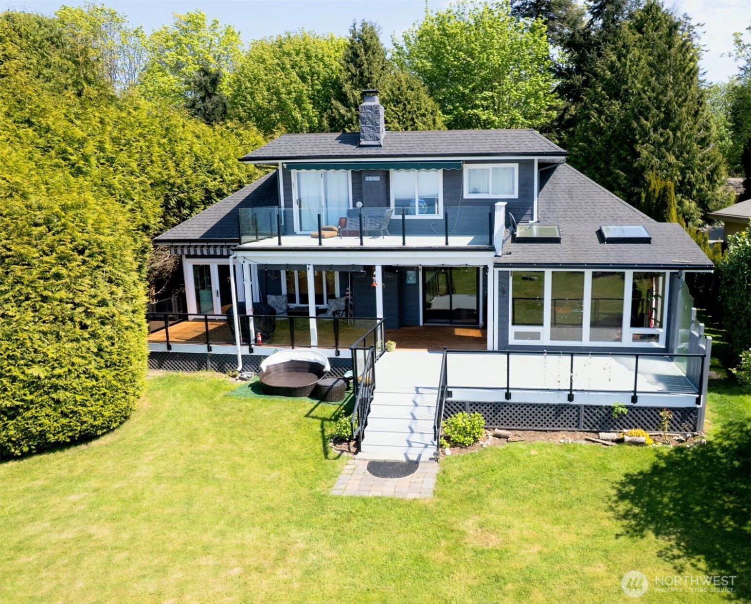 8613 Semiahmoo Drive Property Photo 4