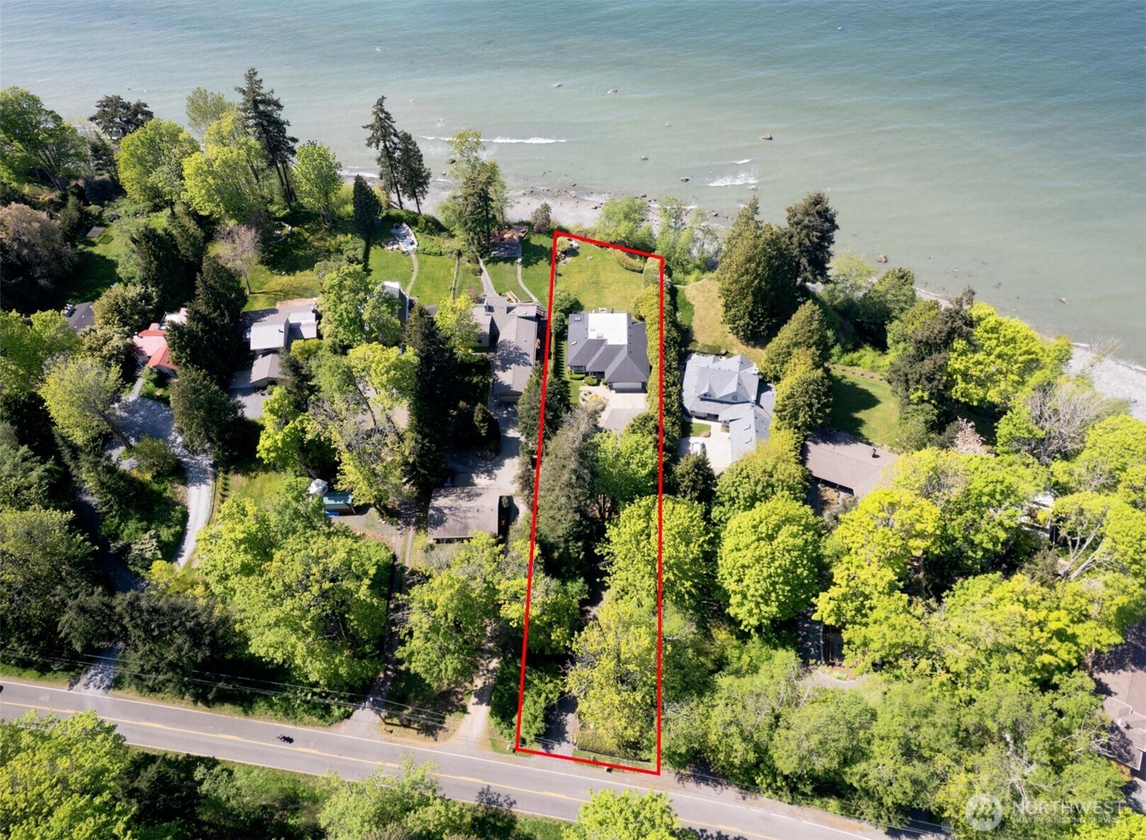 8613 Semiahmoo Drive Property Photo 33