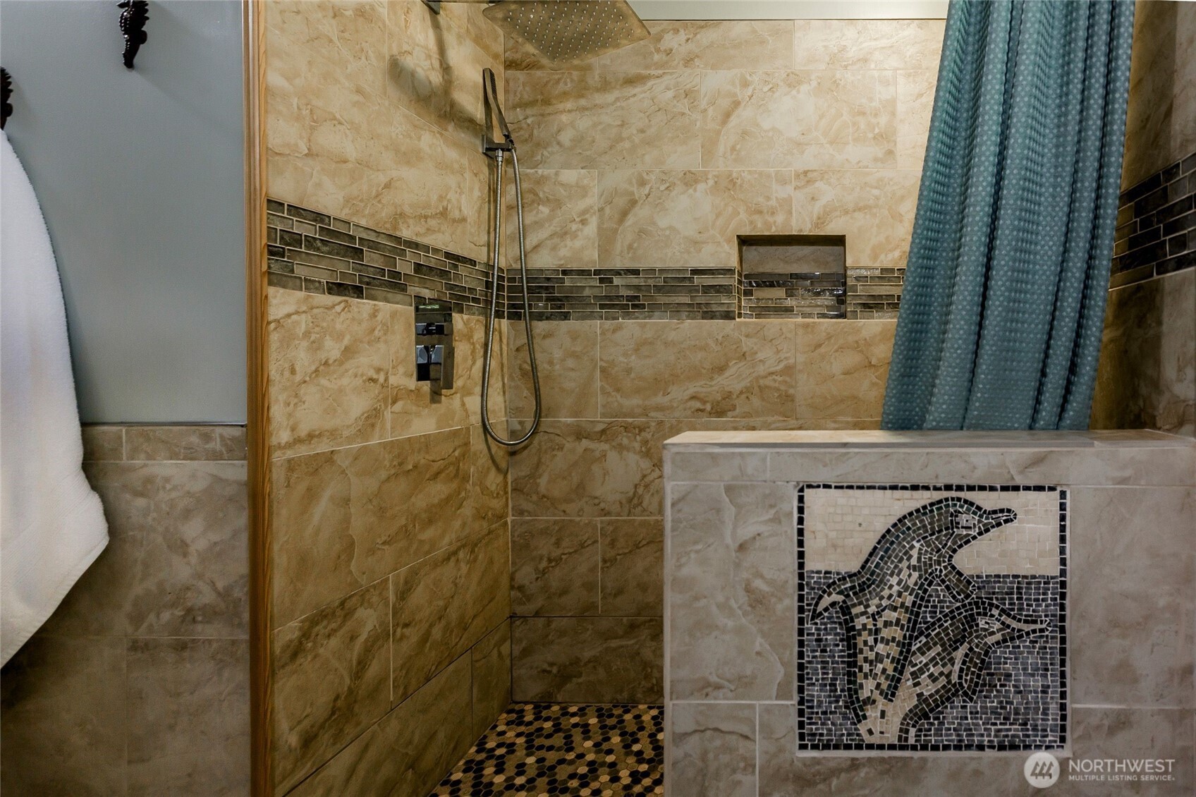455 Mineral Point Property Photo 18
