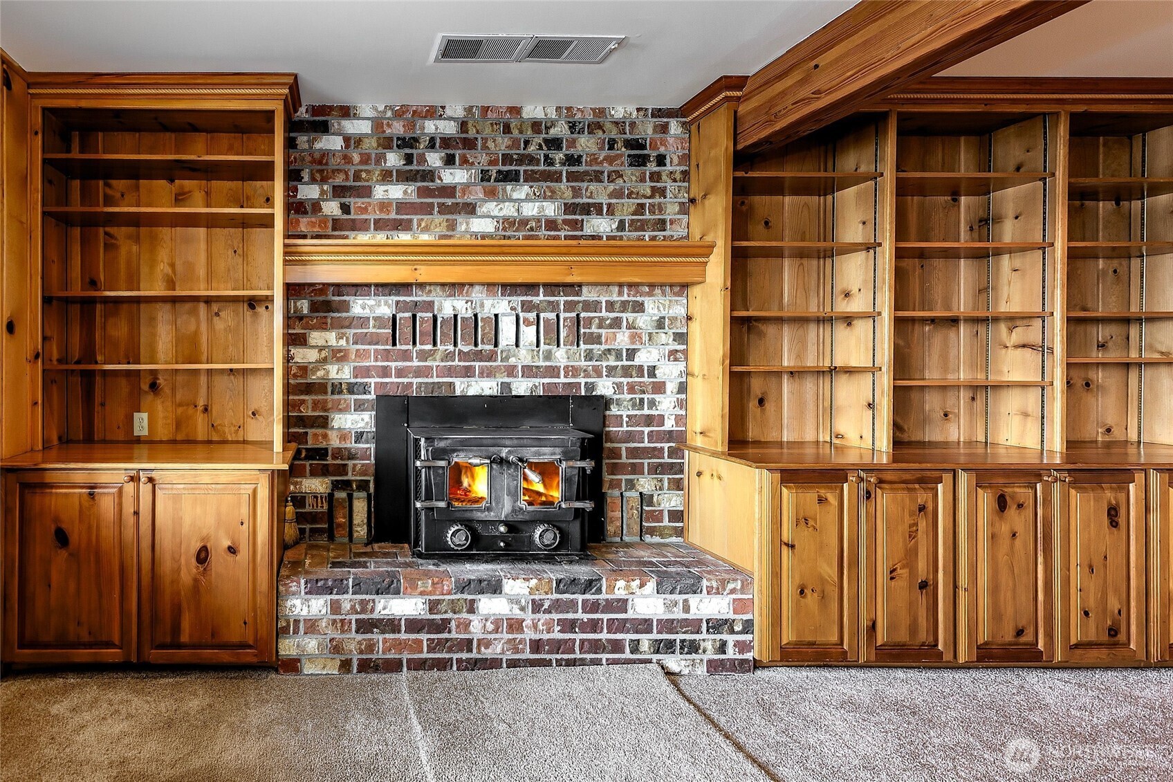 455 Mineral Point Property Photo 27