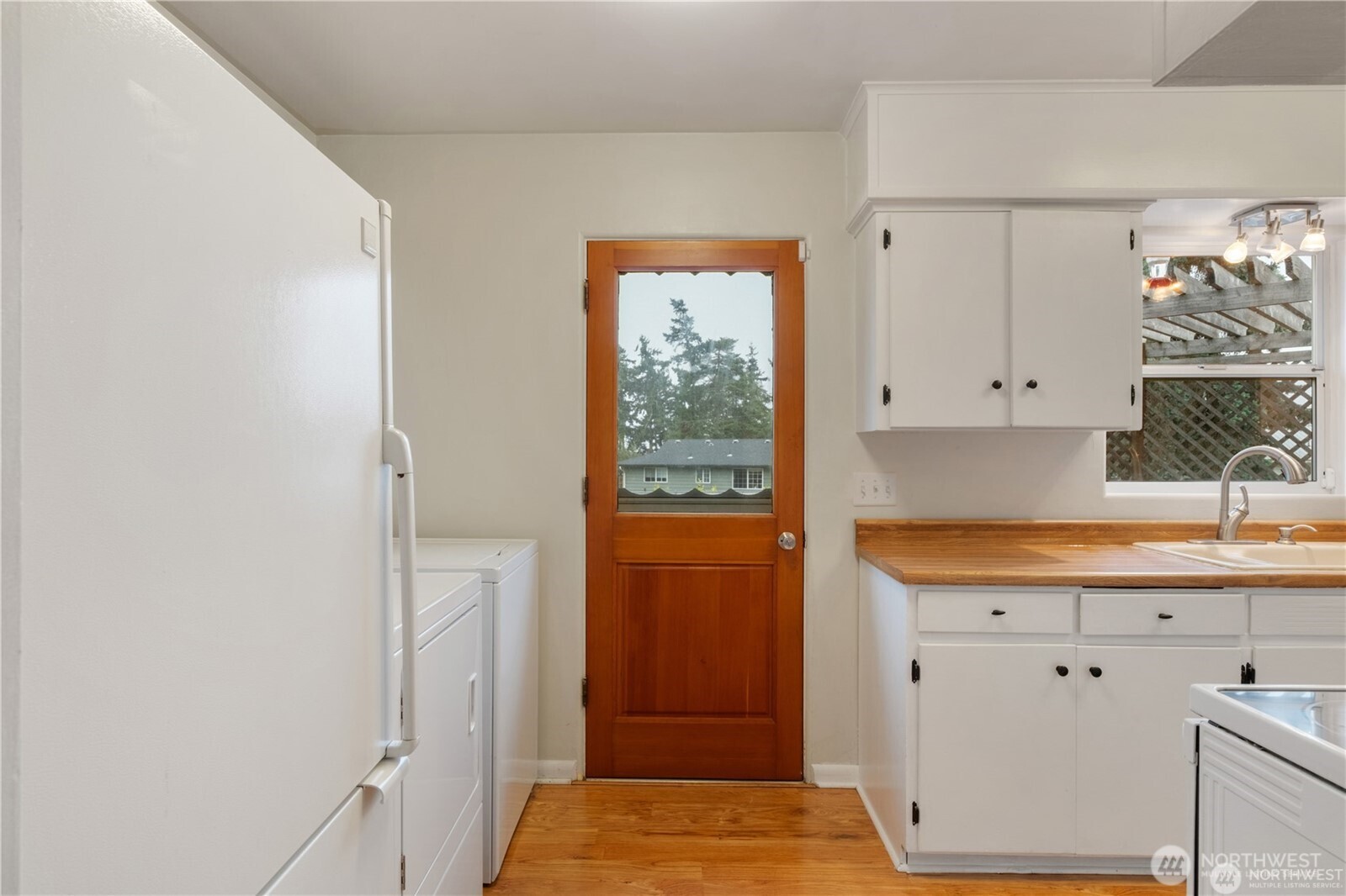 1123 Forest Glen Road Property Photo 15
