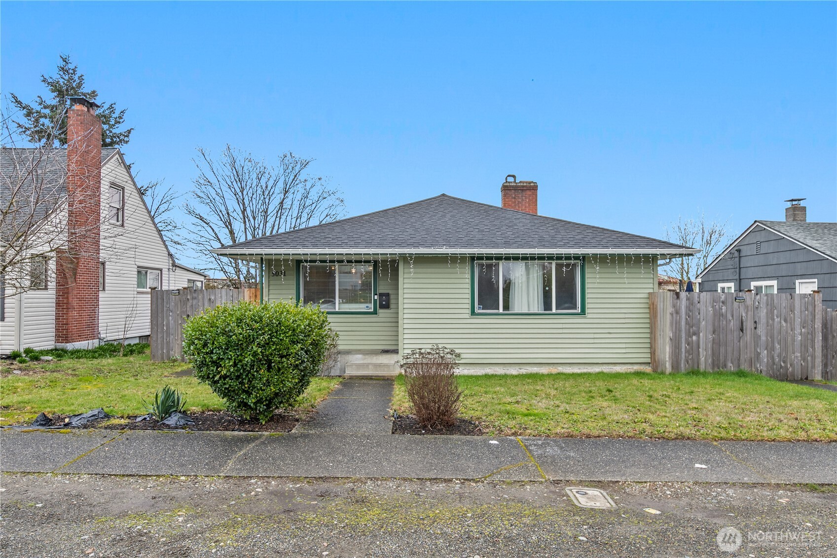 5031 S State St Property Photo 1