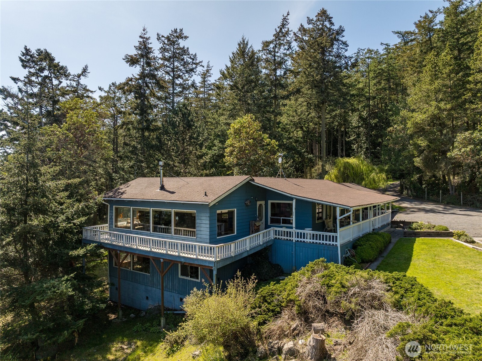 208 Tide's End Road Property Photo 6