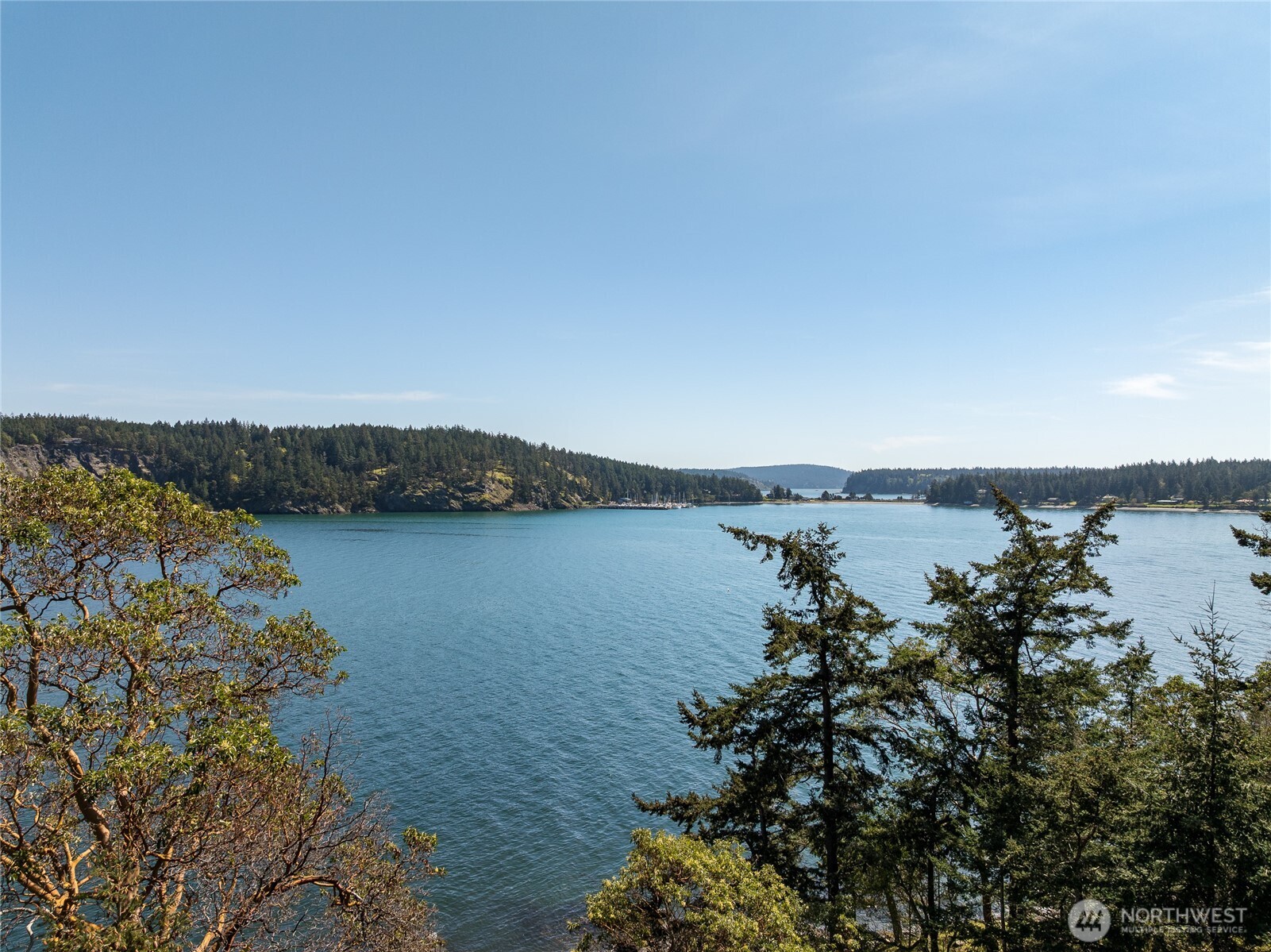 208 Tide's End Road Property Photo 7