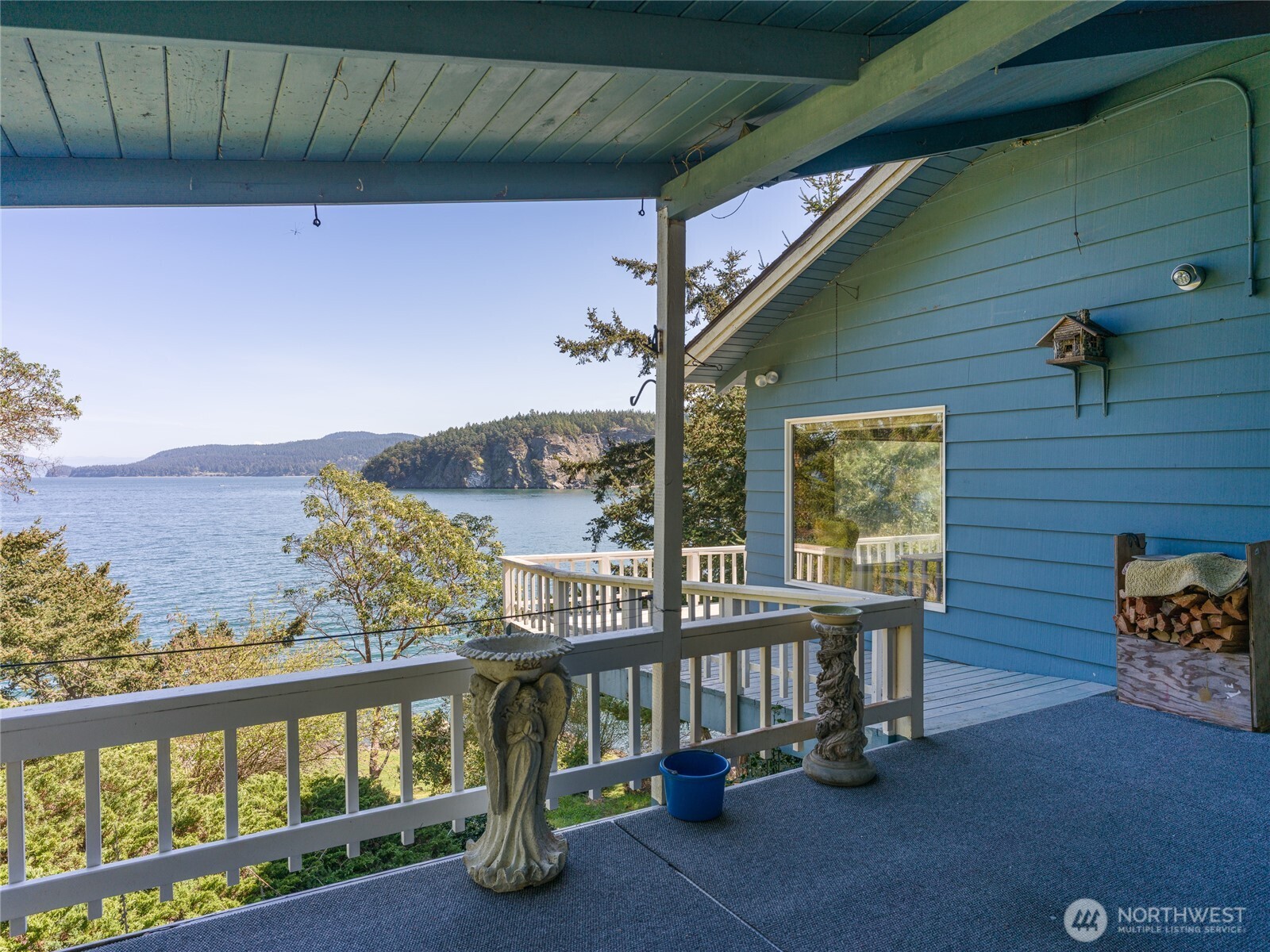 208 Tide's End Road Property Photo 8
