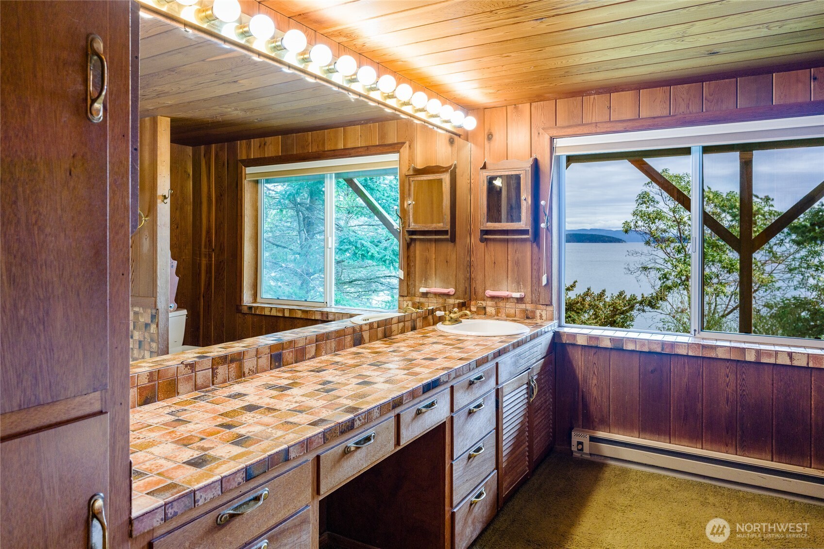 208 Tide's End Road Property Photo 21