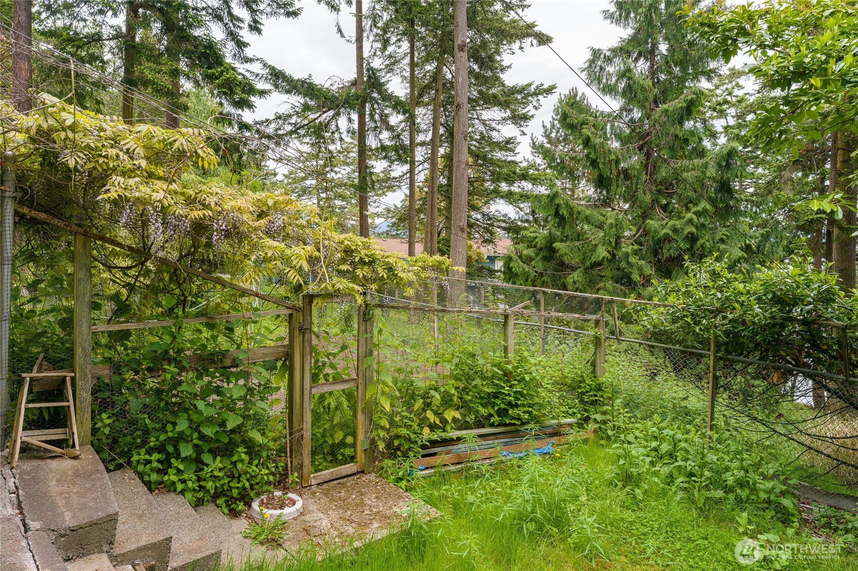 208 Tide's End Road Property Photo 38