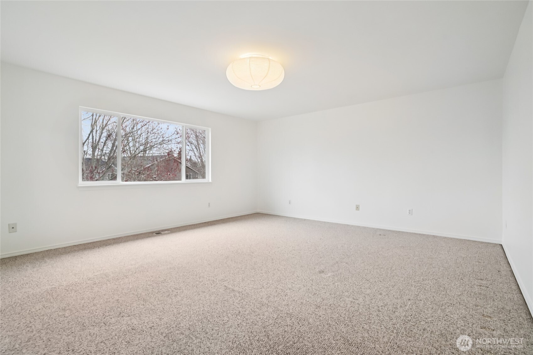 23918 Se 5th Street Property Photo 24