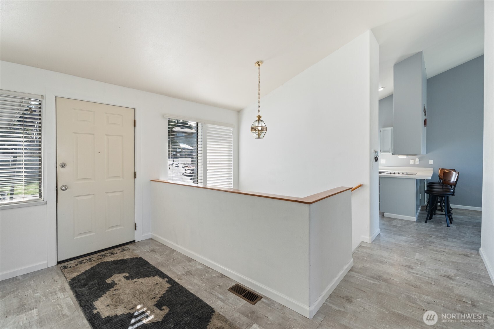 1716 N Anne Avenue Property Photo 6