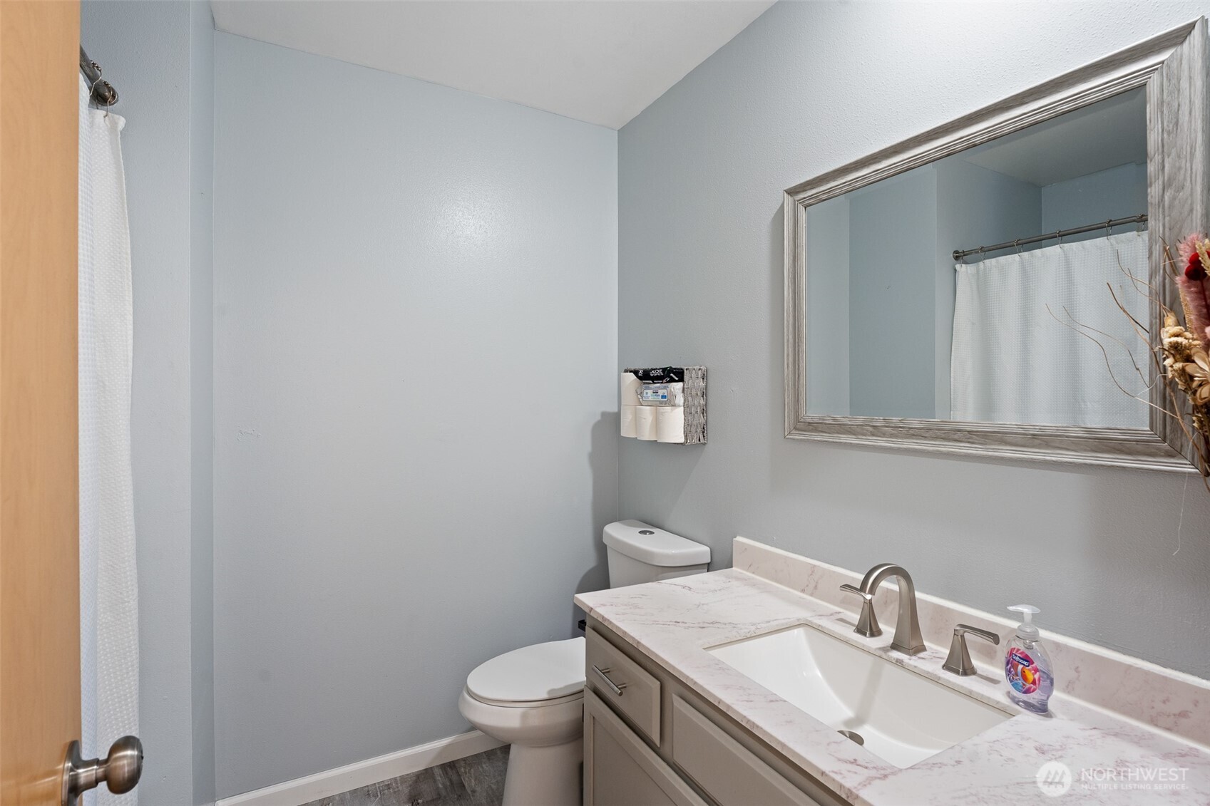 1716 N Anne Avenue Property Photo 23
