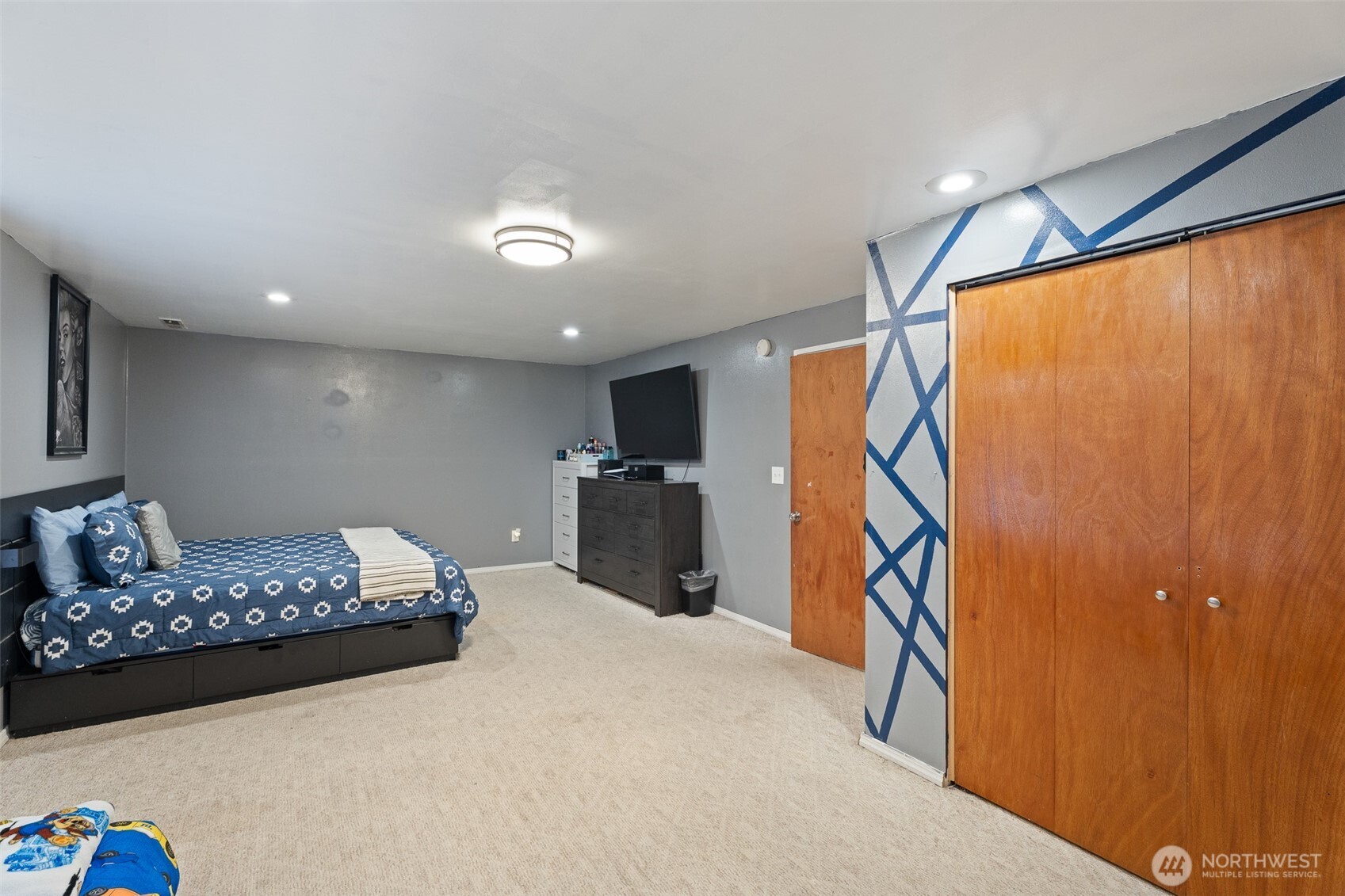 1716 N Anne Avenue Property Photo 33