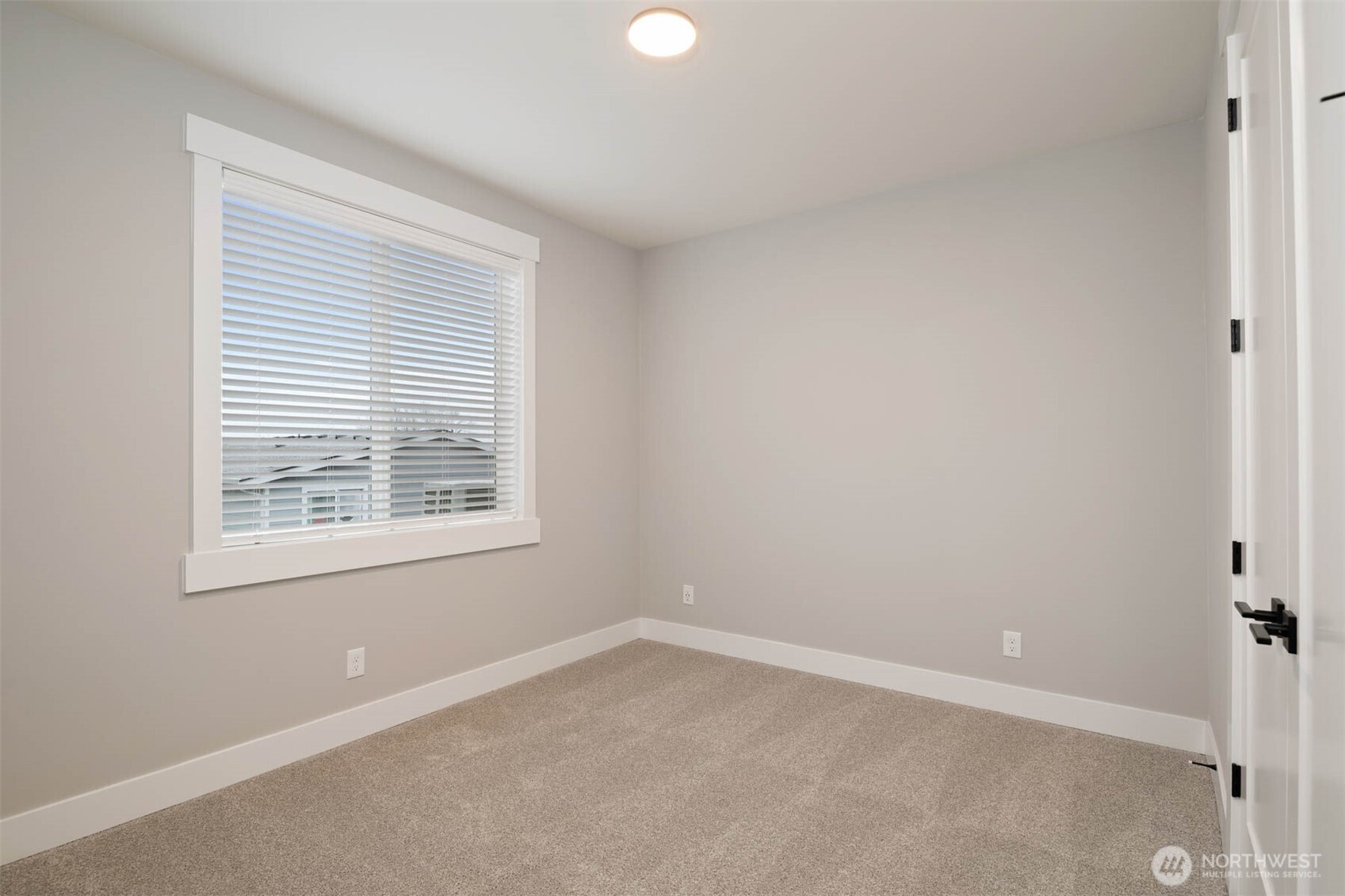 13021 75th Place Property Photo 15