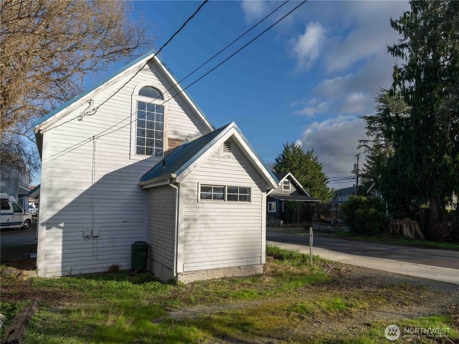 608 Morris Street Property Photo 10