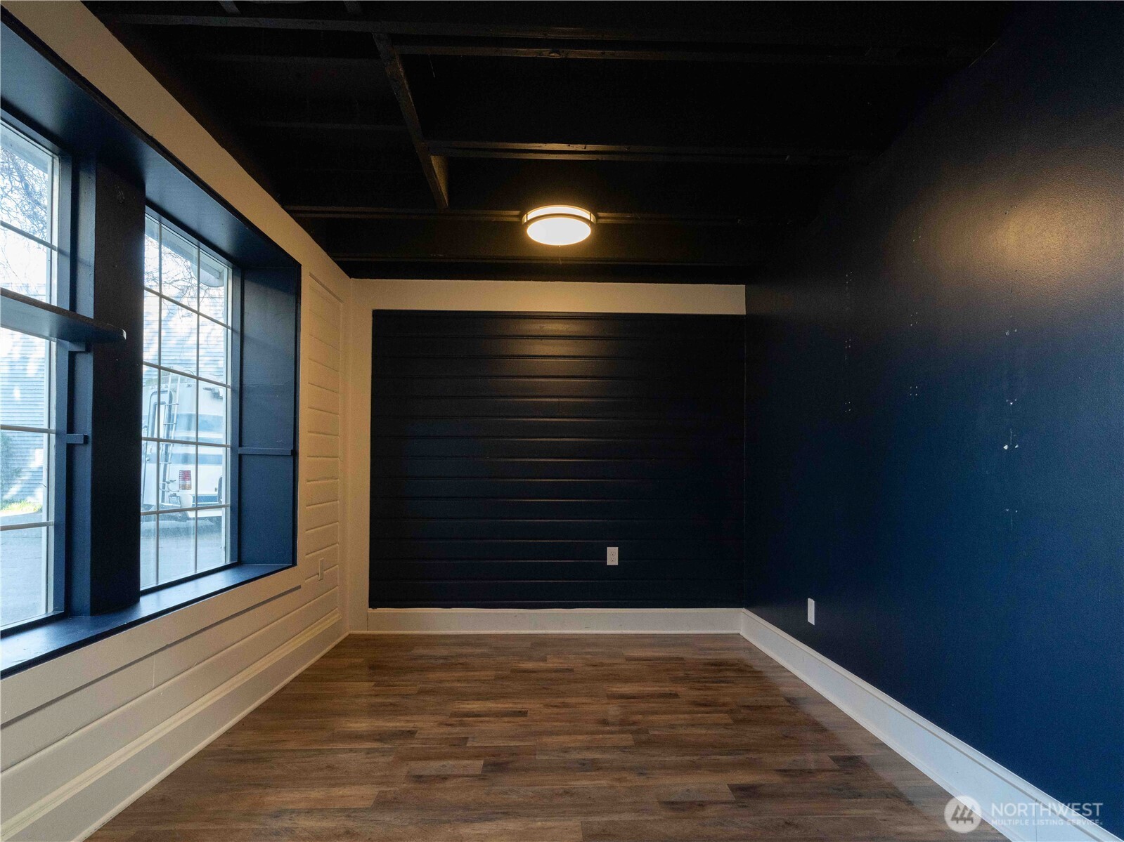 608 Morris Street Property Photo 13