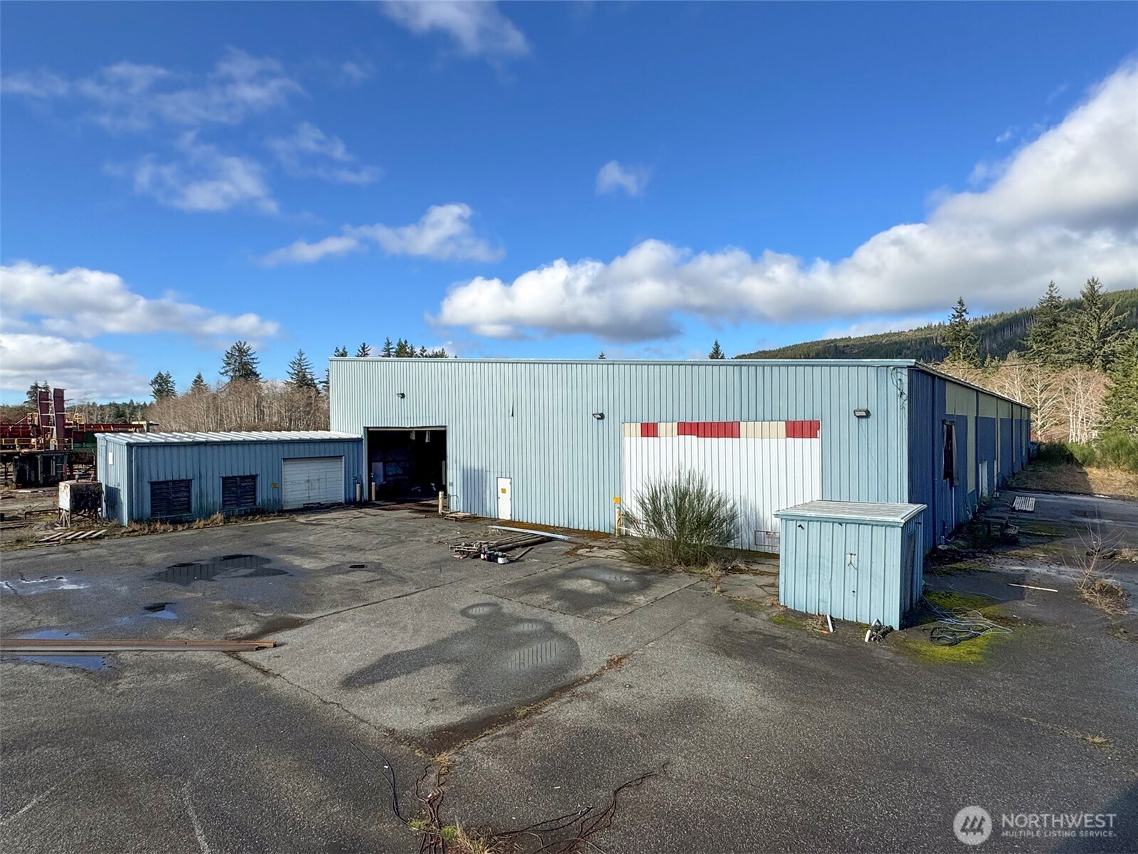 200659 Highway 101 Property Photo 10